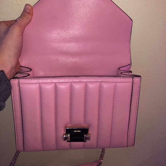 I am selling a pink Michael Kors handbag. - Picture 2 of 4